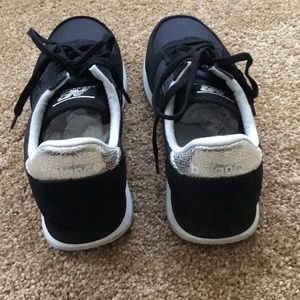 New Balance Shoes Nwot New Balance Wl22bm Sz 75 Poshmark